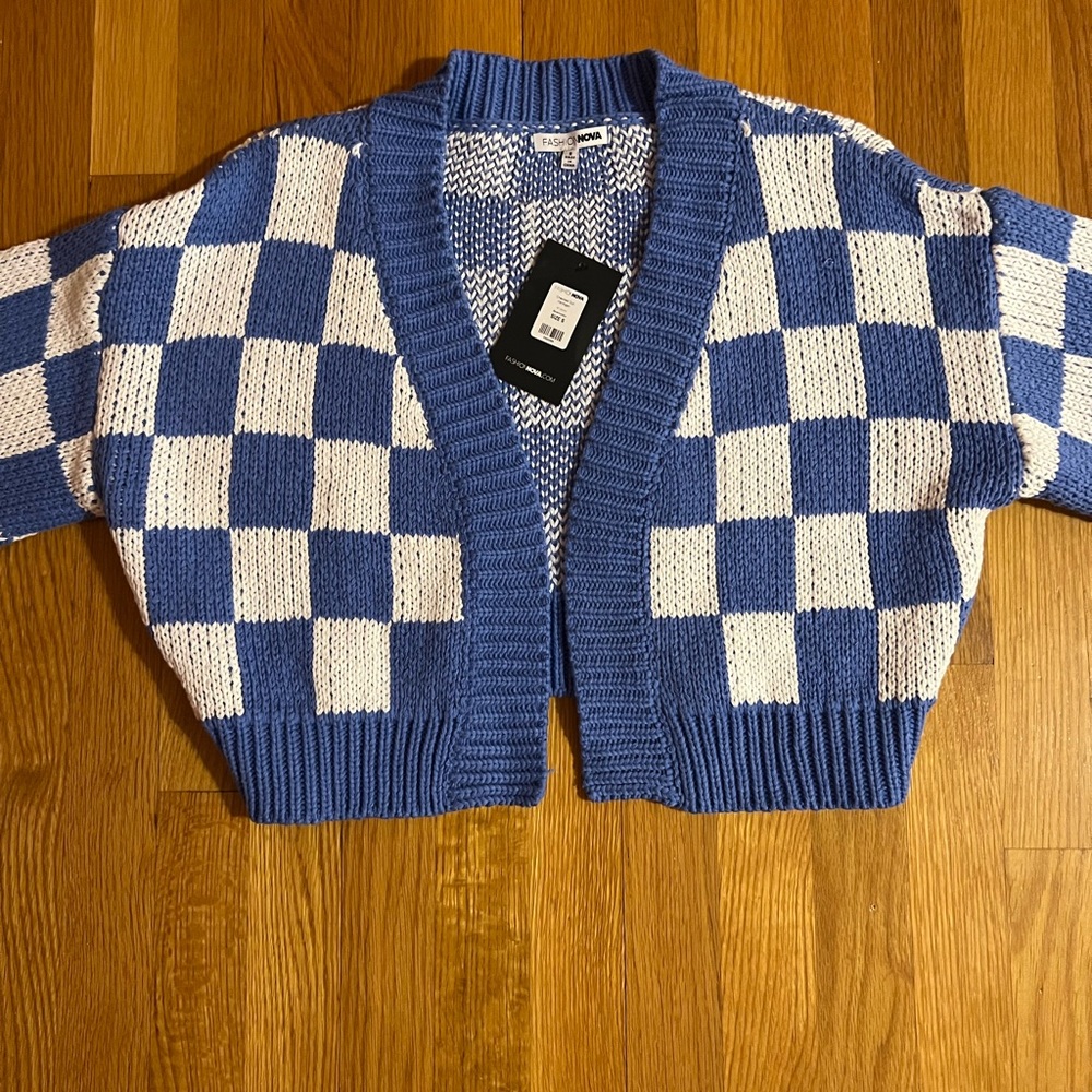 Fashion Nova cropped knit cardigan